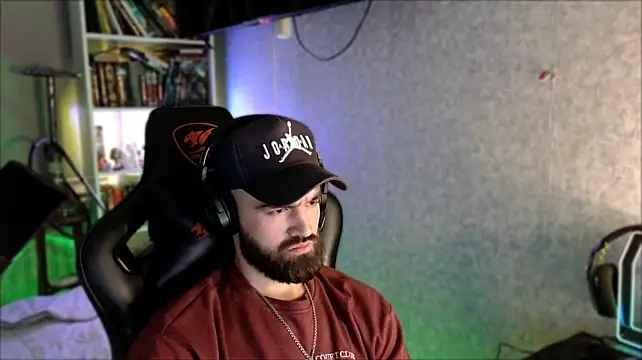 Živý XXX chat _Serious_Man