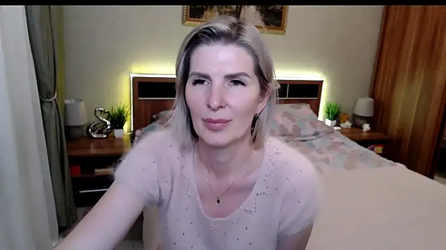 Chat +18 de GoddesEmmy ao vivo