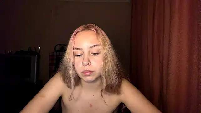 MadisonBuckaloo's Live XXX Chat