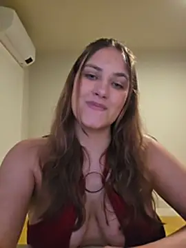 Chat XXX ao vivo de MiaRides19