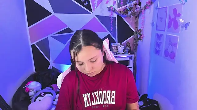 Chat XXX en directo de little_emma0