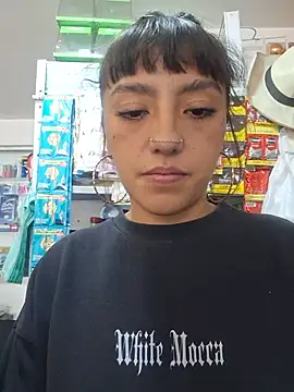 Cute_hollywood1's Live XXX Chat