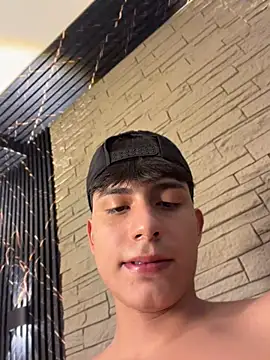 Онлайн чат XXX Lander_Cruz