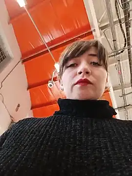 tata_sanz_ 即時 XXX 聊天