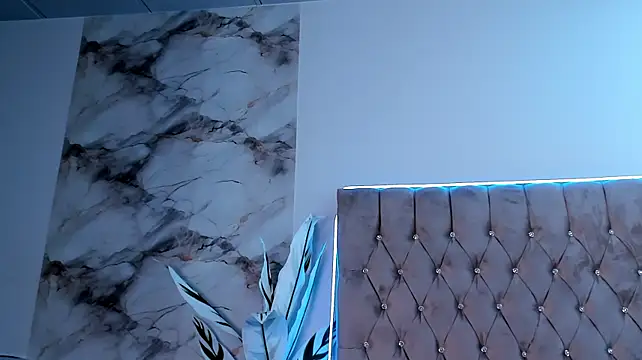 צ'אט XXX בשידור חי של Maddyluxe
