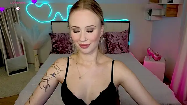 SashaBrooks Chat XXX live