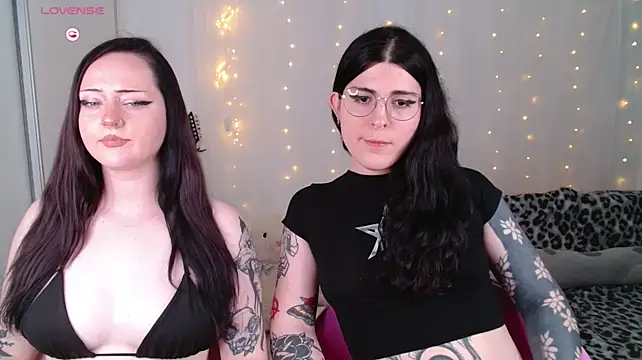 Chat XXX en directo de chloe_levine