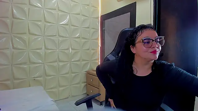 Živý XXX chat megan_glenda
