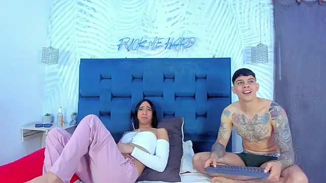 secret_of_two Live XXX Chat