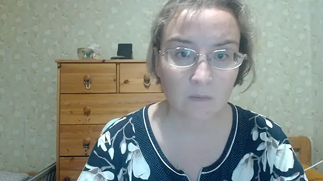 Chat +18 de Smart_Rose ao vivo