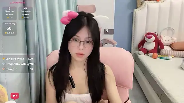 Luna-666 লাইভ XXX চ্যাট