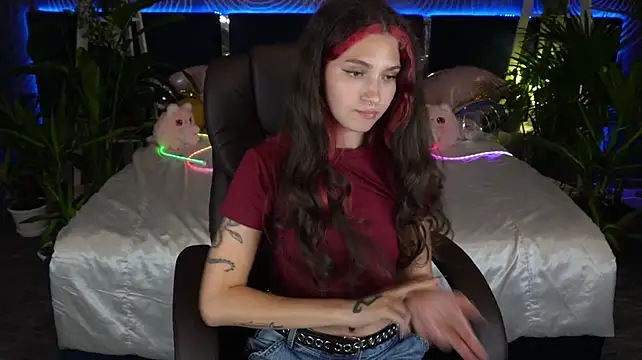BabyFlowerr XXX чат на живо