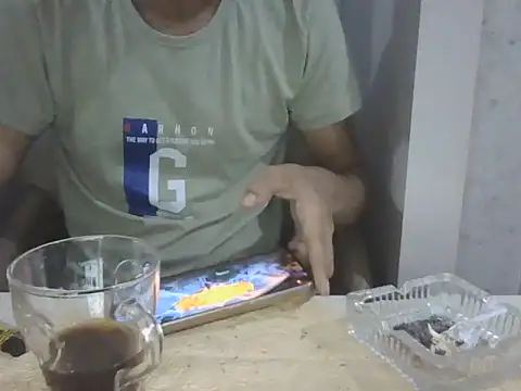 5Abra Adlı Modelin Canlı XXX Sohbeti