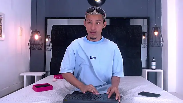 Show webcam de Camilo_Contreras1