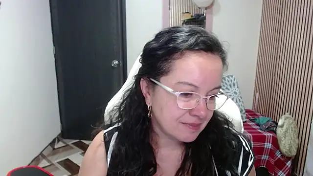 Chat XXX en directo de Sonialorens_