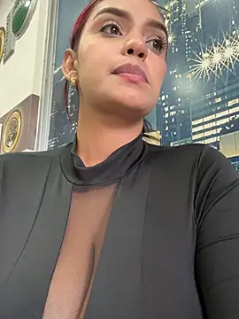 Sara-77's Live XXX Chat