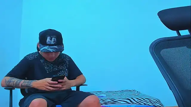 Chat XXX ao vivo de Thomas-Wil