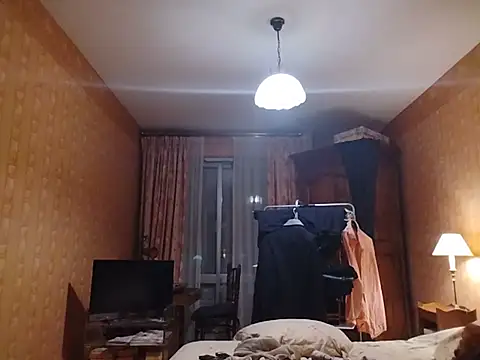 Chnrt Adlı Modelin Web Kamerası Şovu