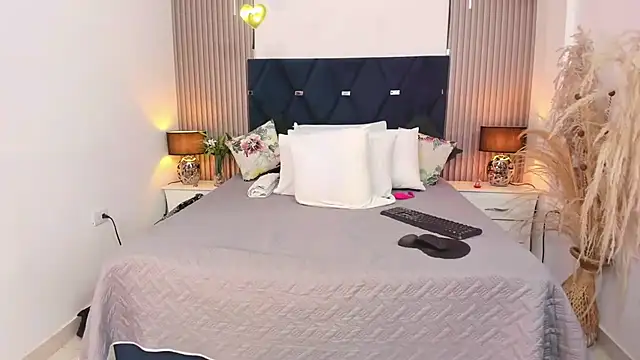 gabytyara2 Adlı Modelin Canlı XXX Sohbeti