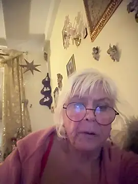 HotGrandma70 现场XXX聊天