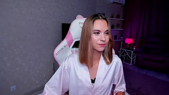 دردشة EllaCurtis الجنسية المباشرة