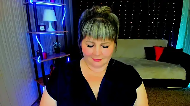 CrystaalStaar: онлайн-секс-чат