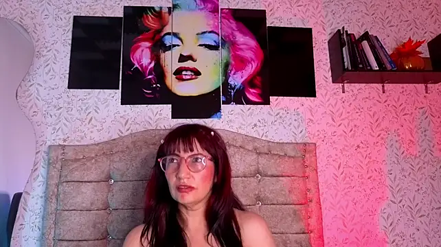 adalya_y Adlı Modelin Canlı XXX Sohbeti