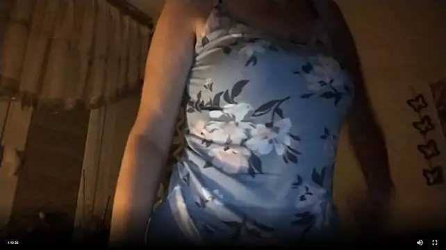 Živý XXX chat JenniferAlone