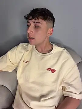 OLIVER_K Live XXX-Chat