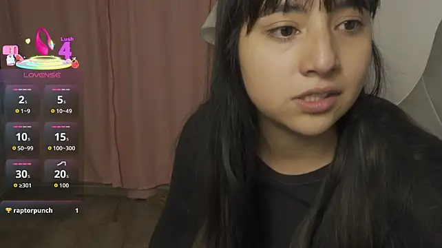 EmmitaGarcia's Live XXX Chat