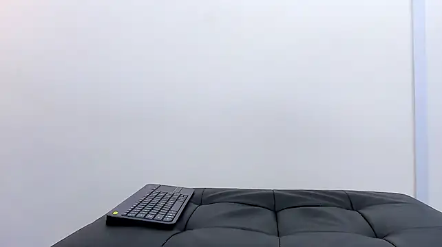 MikeHunteer Live XXX-Chat