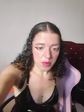 vanesa_gomez 即時 XXX 聊天