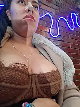 Luianna 即時 XXX 聊天
