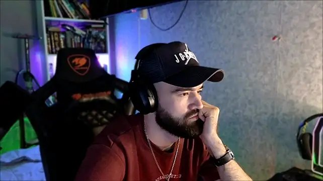 Онлайн чат XXX _Serious_Man