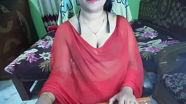BengaliQueenStar's Live XXX Chat
