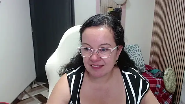 Sonialorens_'s Live XXX Chat