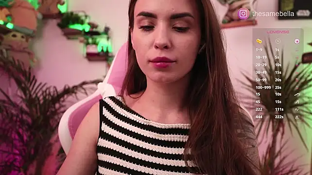 XXX chat uživo modela -BabyYoda