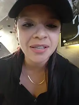 Živý XXX chat Layla-daring
