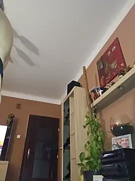 XXX chat uživo modela BLONDKICIA1