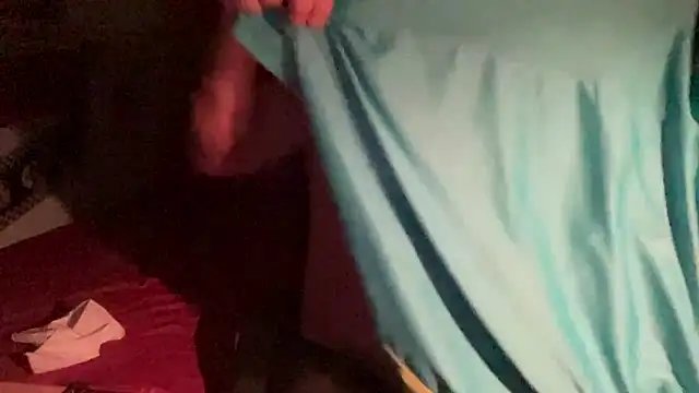 Dartacan44のライブXXXチャット