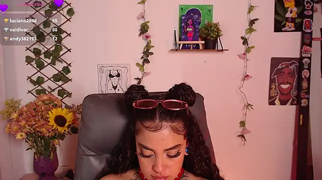 Chatroom XXX en direct de Cata_green