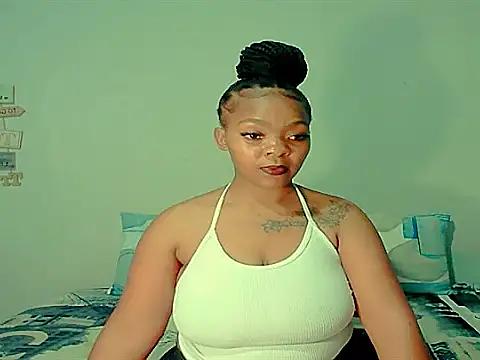 צ'אט XXX בשידור חי של ebonyshy123