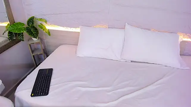 Chat XXX ao vivo de CamilaRendon_