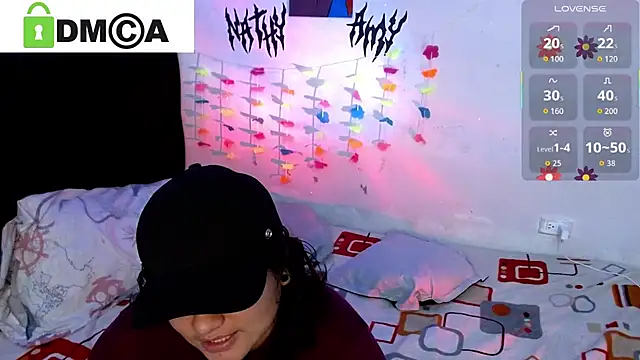 Chat +18 de Scarlettyummy ao vivo