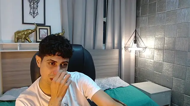 AlexVance_ élő XXX-chatje