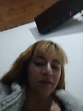 Emma_Risky- 라이브 XXX 채팅