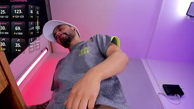 Chatroom XXX en direct de Noah_devil_