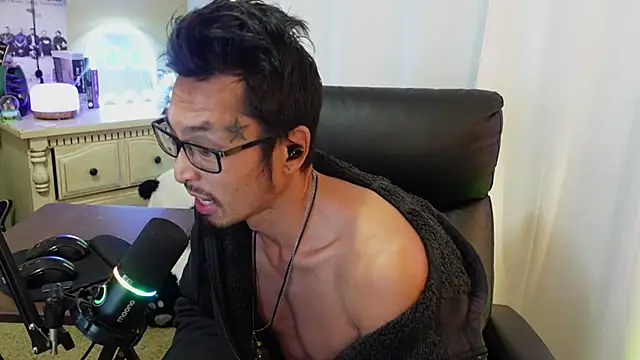 Chat XXX en directo de Ghost11_11