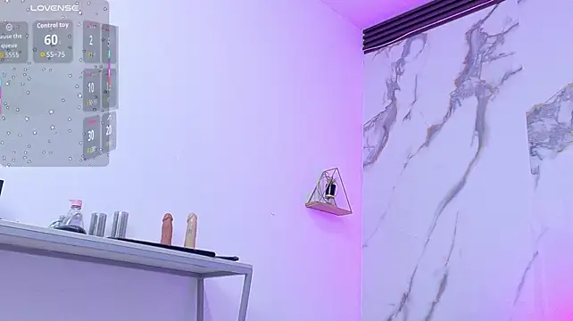dariah_jhonson 现场XXX聊天