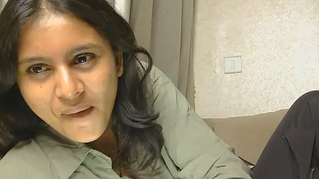 Chat XXX en directo de Naira_fit